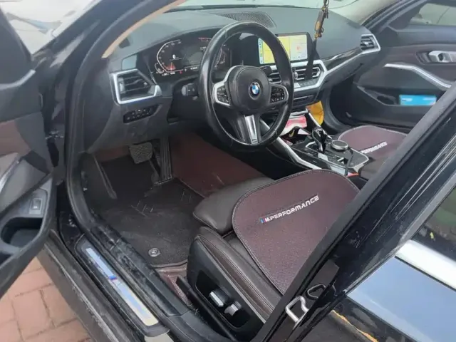 BMW 3 Series — Фото автомобиля 9