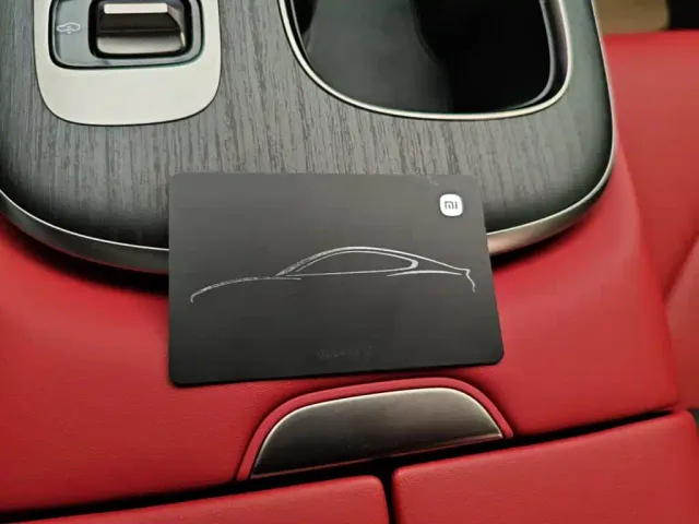 Xiaomi SU7 — Фото автомобиля 8