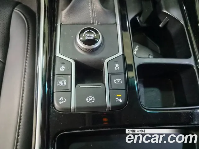 Kia Sorento Sorento 4-е поколение Дизель 2.2 2WD — Фото автомобиля 16