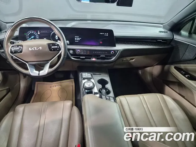Kia K8 Hybrid — Фото автомобиля 9
