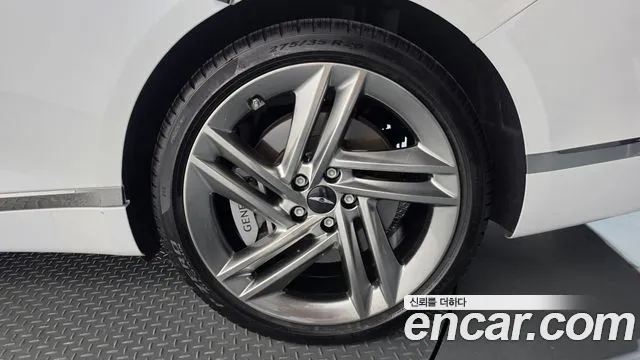 Genesis G80 Бензин 2.5 турбо AWD — Фото автомобиля 19