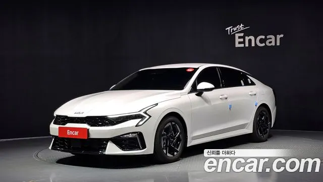 Фотография автомобиля — Kia K5 Generation 3