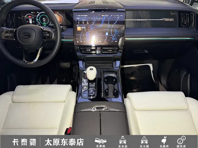 GAC Trumpchi E9 — Фото автомобиля 11