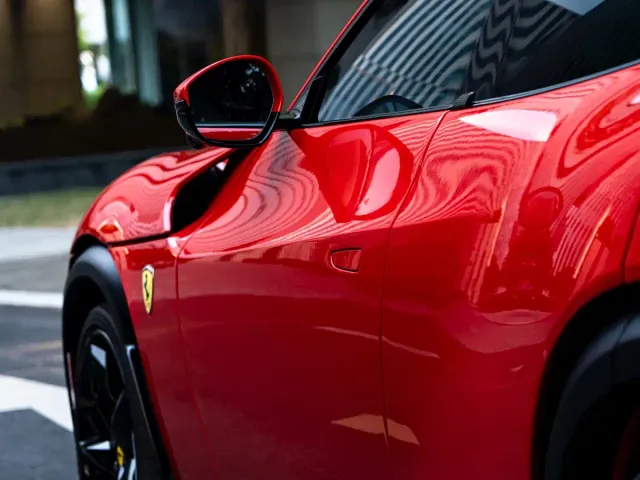 Ferrari Purosangue — Фото автомобиля 6