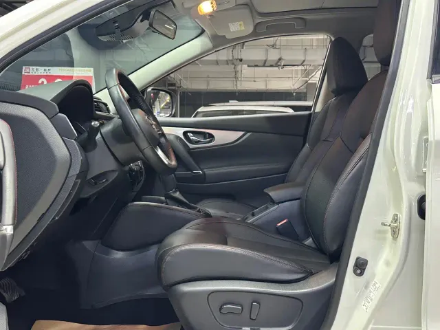 Nissan Qashqai — Фото автомобиля 4