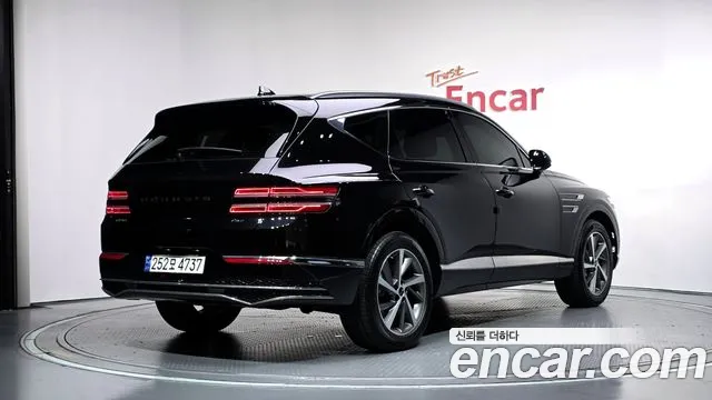 Genesis GV80 — Фото автомобиля 2