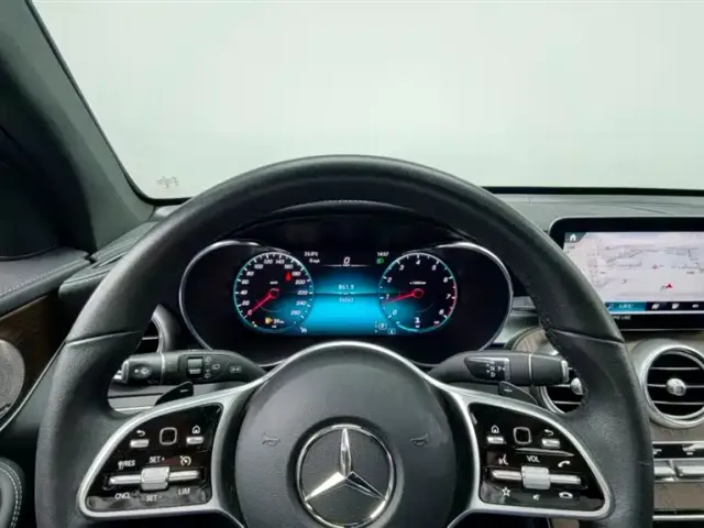 Mercedes-Benz GLC-Class — Фото автомобиля 11