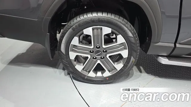 KG_Mobility_Ssangyong Musso Musso (Q300) Дизель 2.2 4WD — Фото автомобиля 5