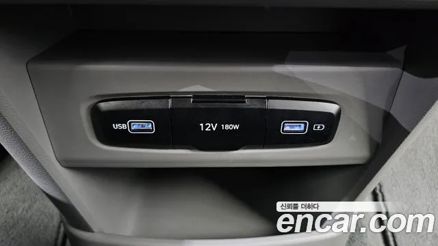 Hyundai Staria — Фото автомобиля 25