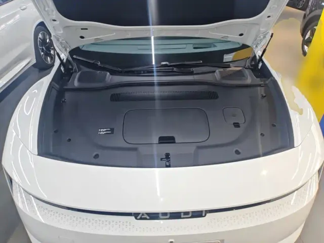 Audi E5 Sportback — Фото автомобиля 19
