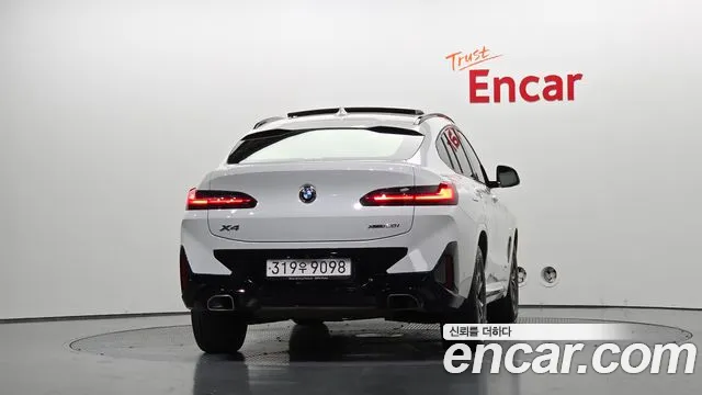 BMW X4 xDrive20i M Sport — Фото автомобиля 4