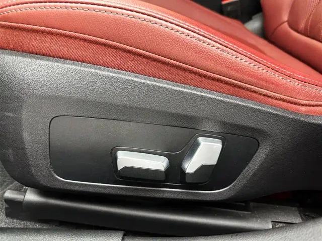 BMW 3 Series — Фото автомобиля 11