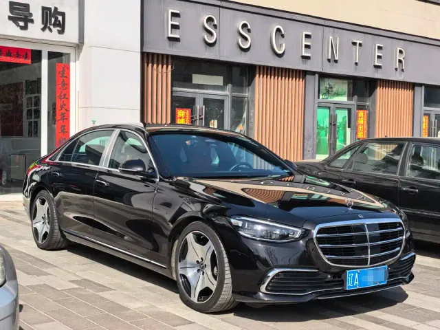 Mercedes-Benz S-Class — Фото автомобиля 3