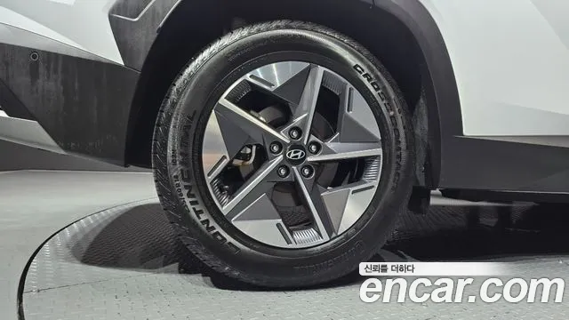 Hyundai Tucson NX4 — Фото автомобиля 5