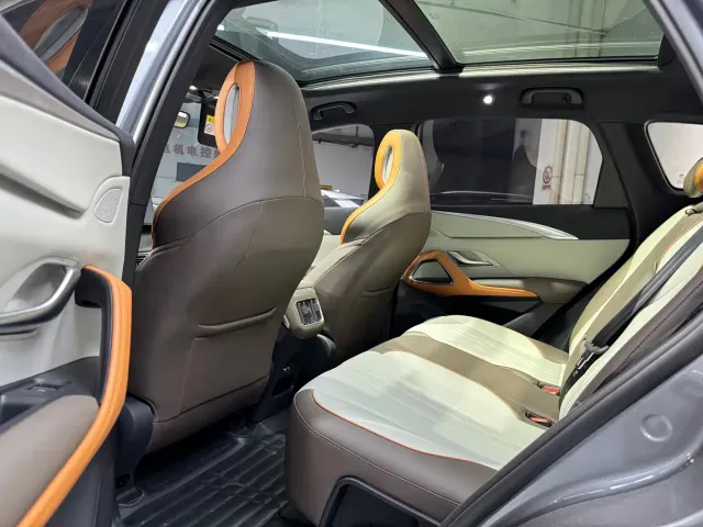 BYD Song Pro — Фото автомобиля 16