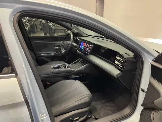 BYD Qin L — Фото автомобиля 23