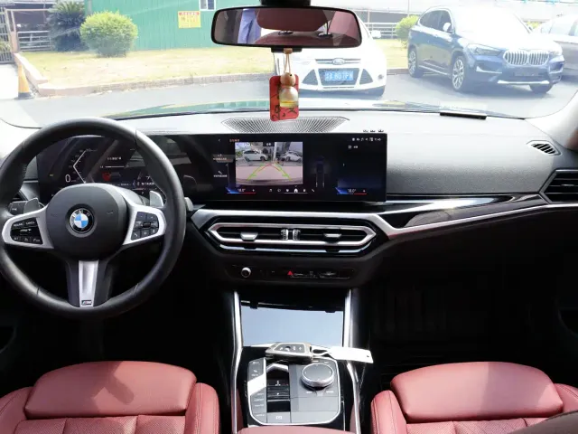 BMW 3 Series — Фото автомобиля 16