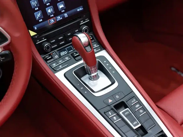 Porsche 718 — Фото автомобиля 11