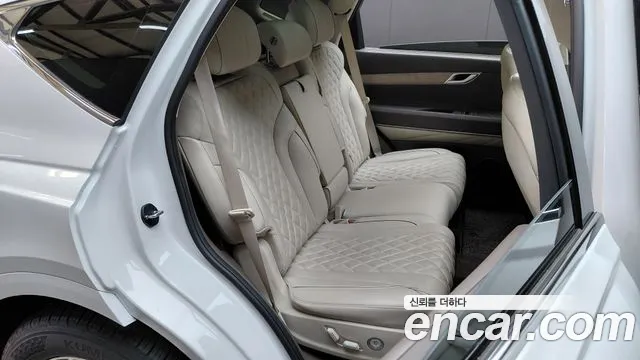 Genesis GV80 — Фото автомобиля 17