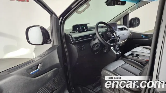 Hyundai Staria — Фото автомобиля 10