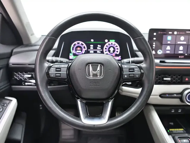Honda Accord — Фото автомобиля 11