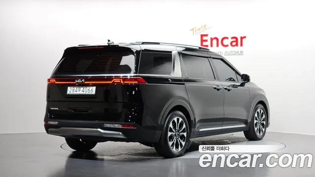 Kia Carnival 4th Gen — Фото автомобиля 2