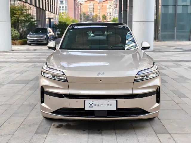 Onvo L90 — Фото автомобиля 2