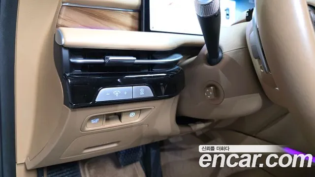 Genesis G80 Бензин 3.5 турбо AWD — Фото автомобиля 24