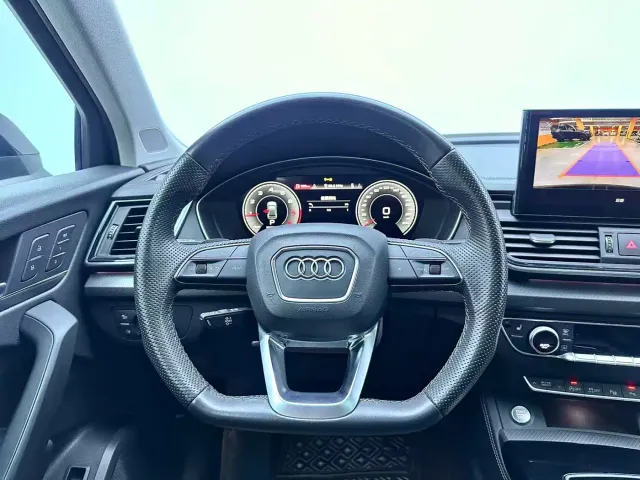 Audi Q5L — Фото автомобиля 13