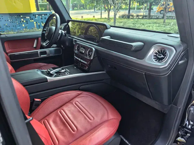 Mercedes-Benz G-Class — Фото автомобиля 13