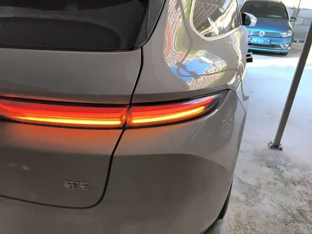 Nio ET5 Touring — Фото автомобиля 7