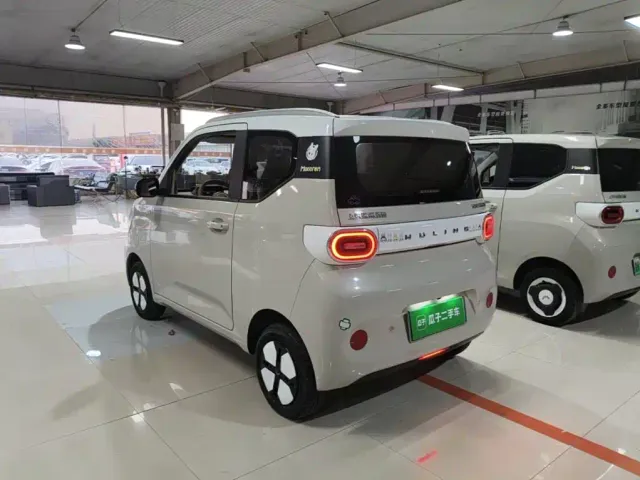 Wuling Hongguang Mini EV — Фото автомобиля 4