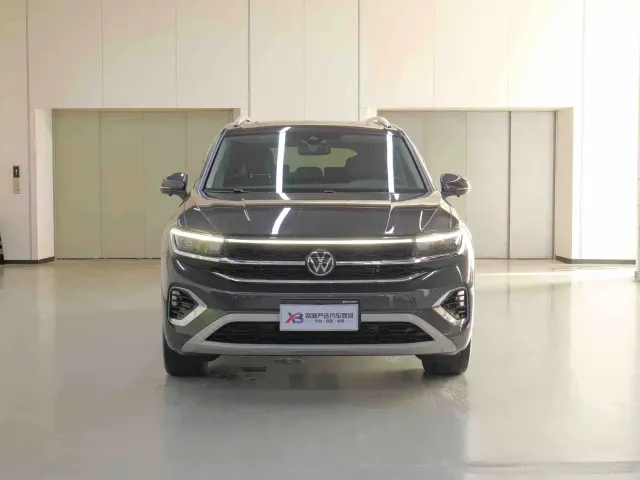 Volkswagen Talagon — Фото автомобиля 2