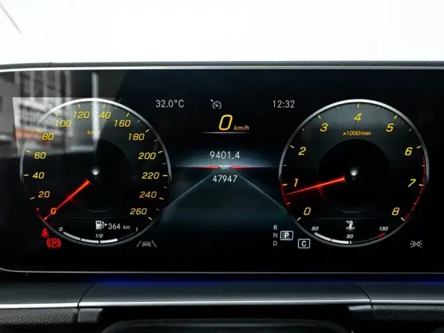 Mercedes-Benz GLE-Class — Фото автомобиля 13