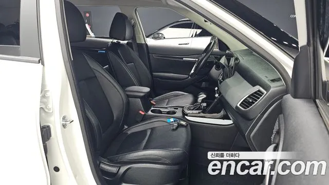 Kia Seltos New — Фото автомобиля 16
