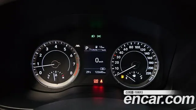 Hyundai Venue Venue 1.6 Modern Plus — Фото автомобиля 8