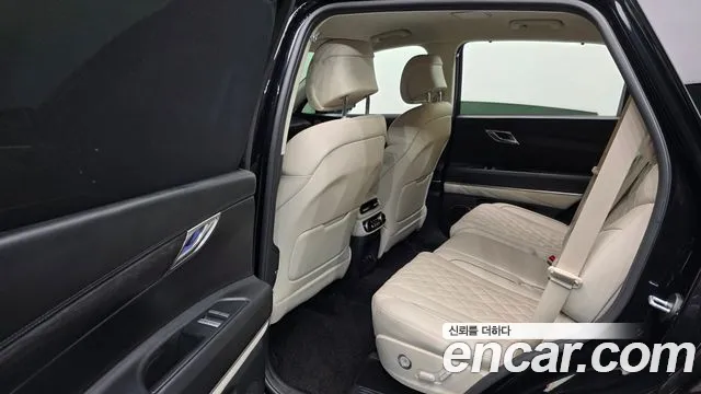 Genesis GV80 — Фото автомобиля 18