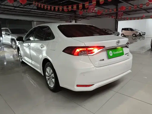 Toyota Corolla — Фото автомобиля 4