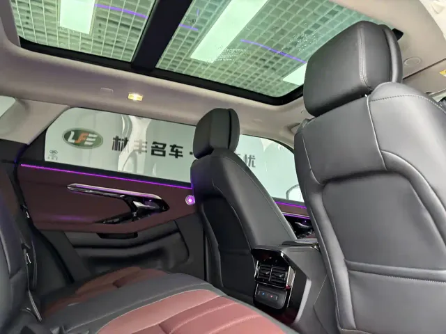 Land Rover Range Rover Evoque — Фото автомобиля 28