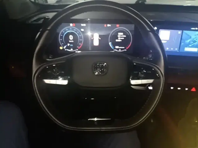 Changan CS75 Plus — Фото автомобиля 10