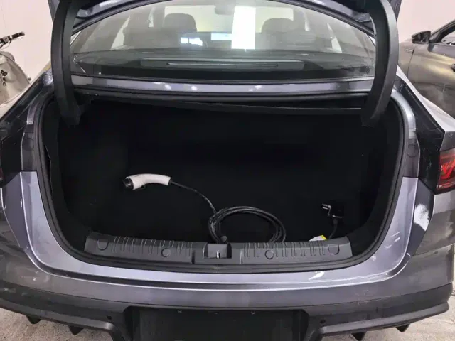 BYD Qin L — Фото автомобиля 4