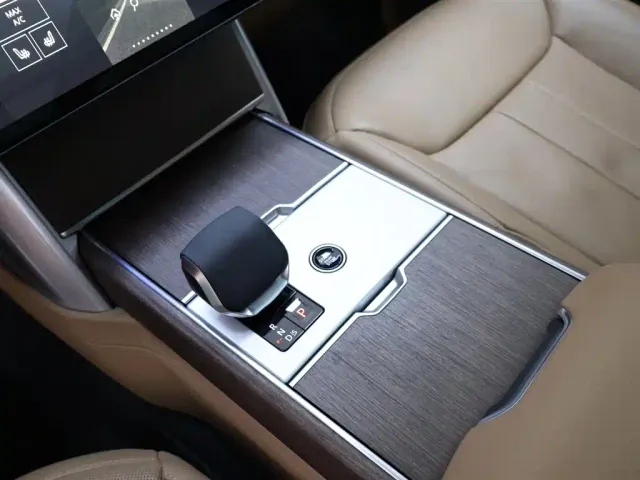 Land Rover Range Rover — Фото автомобиля 12