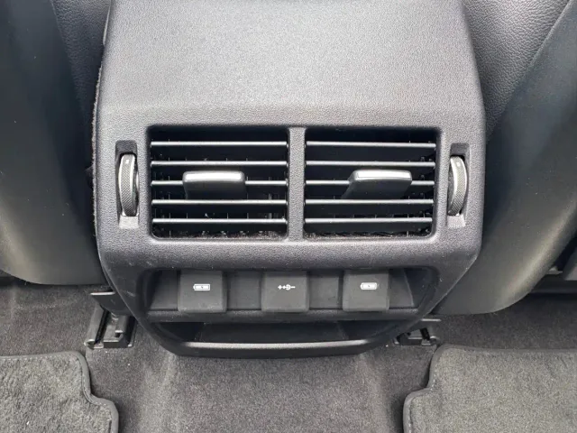 Land Rover Discovery Sport — Фото автомобиля 19