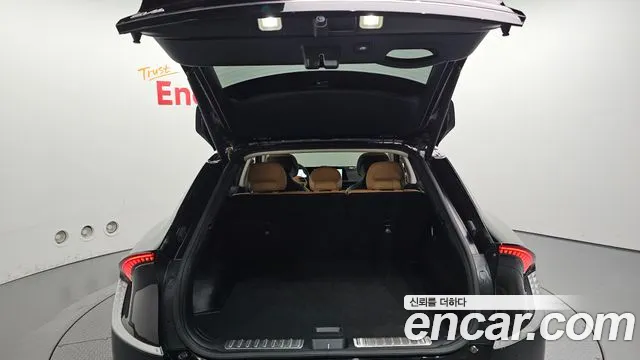 Kia EV6 — Фото автомобиля 25
