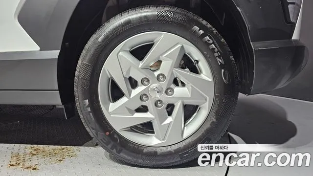 Hyundai Kona Kona (SX2) Бензин 1.6 турбо 2WD — Фото автомобиля 18