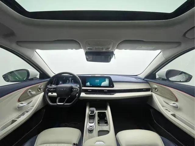 Chery Arrizo 8 — Фото автомобиля 4