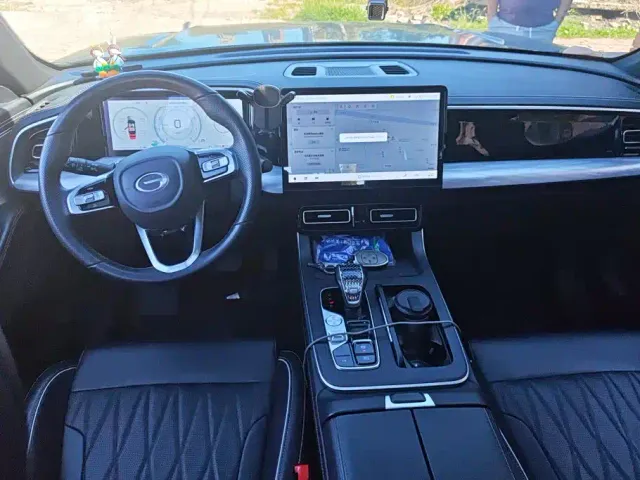 GAC Trumpchi GS8 — Фото автомобиля 12