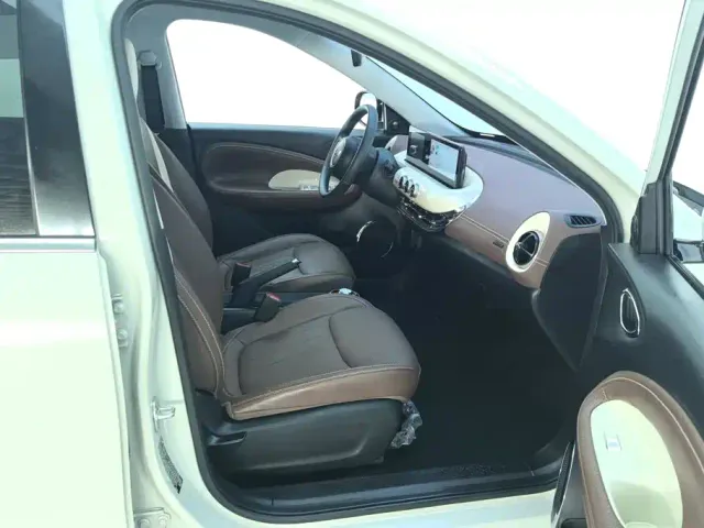 Wuling Bingo — Фото автомобиля 8