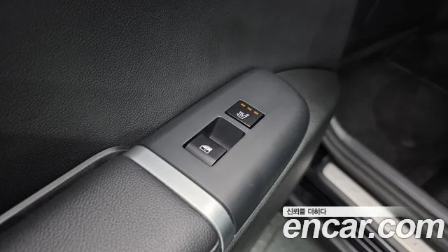 Hyundai Grandeur GN7 — Фото автомобиля 17