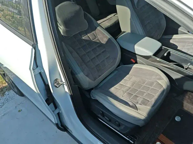 Volkswagen ID.4 X — Фото автомобиля 24